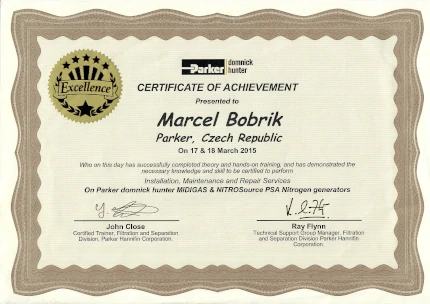 Parker certifikát Marcel Bobrík